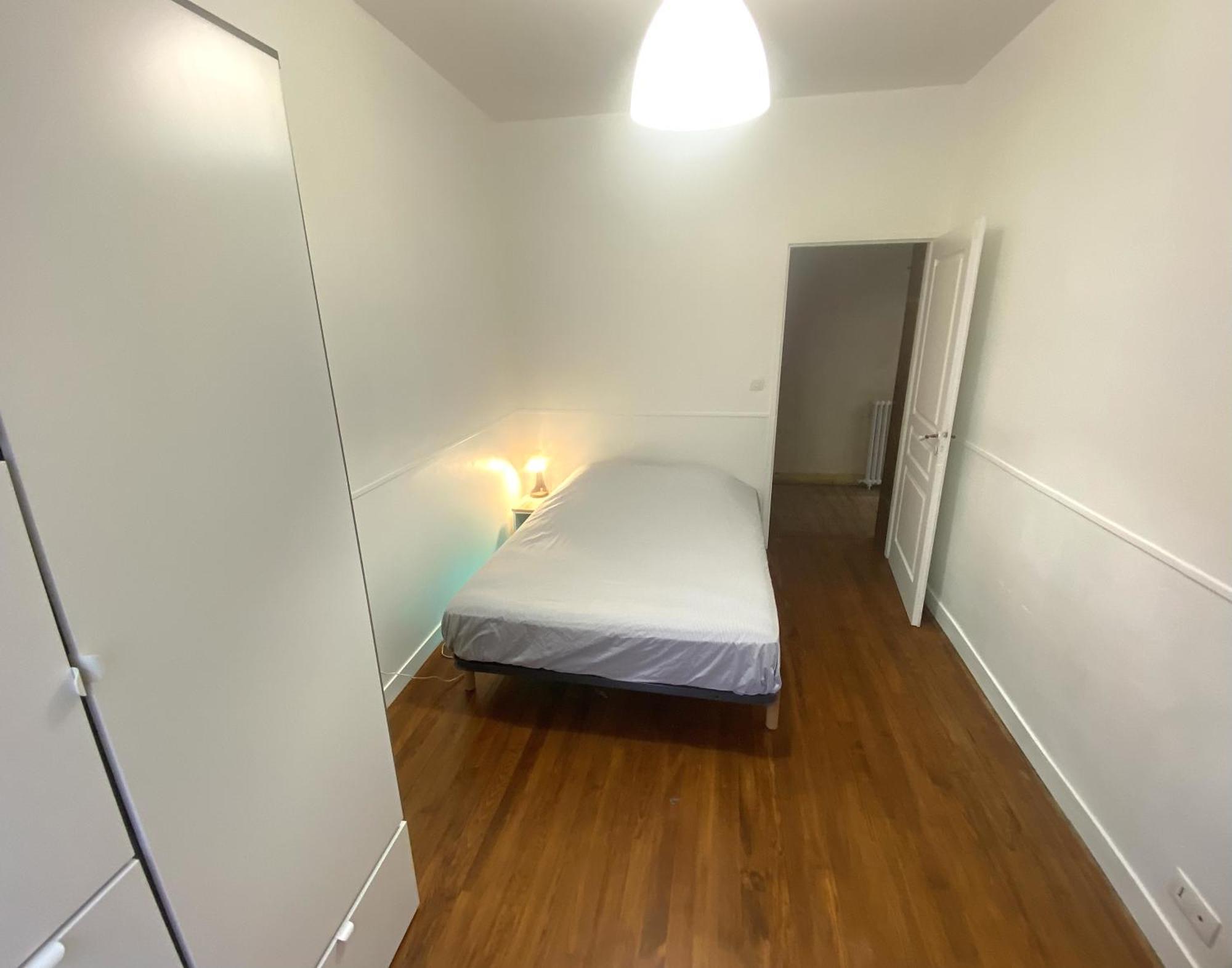 Floydroom'S Pau Chambre Hotes Dans Appartement Partage Proche Chateau Dış mekan fotoğraf